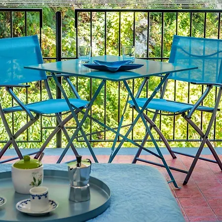 Apartment La Casetta Linda - New 2 Bedroom In With Seaview Terrace